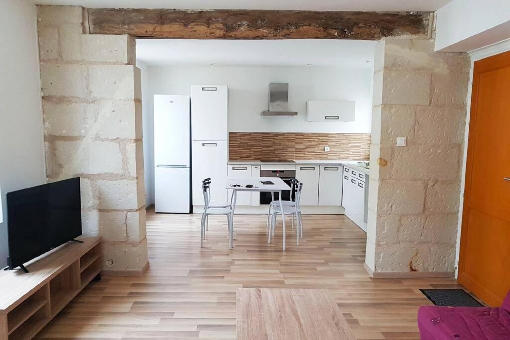 Bel Appartement 50M2 En Plein Centre De Saumur Exteriér fotografie